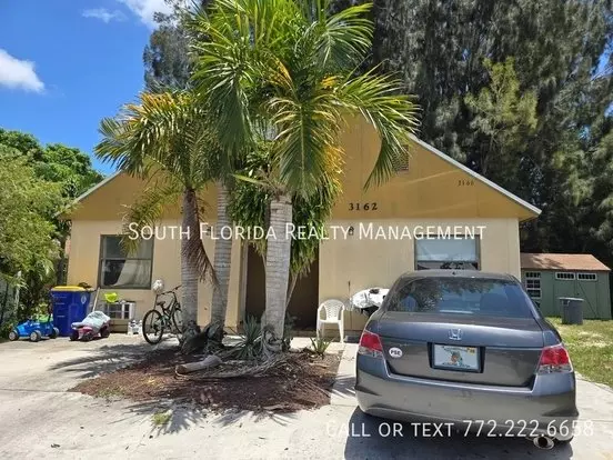 3166 SE Hawthorne St Apartment for rent in Stuart, FL