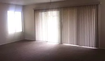3 of 7 Charming 2/2.5 In Silver Springs Shores House for rent in Ocala, FL