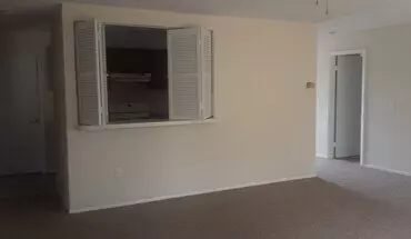 5 of 7 Charming 2/2.5 In Silver Springs Shores House for rent in Ocala, FL
