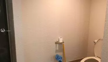 5 of 14 Three Bedroom Unit In Victoria Park - Pinecrest Village Apartment for rent in Ft Lauderdale, FL