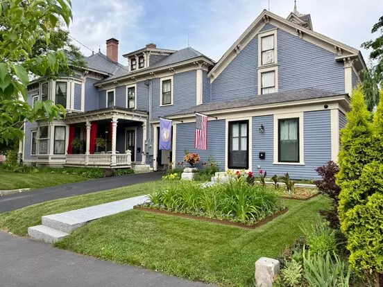 Private And Stylish One-bedroom, Available September 15. Apartment for rent in Manchester, NH