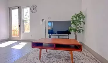 4 of 18 1964 N. Mitchell unit B - 1964 N. Mitchell unit B House for rent in Hanford, CA