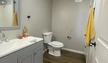 4 of 51 Duck Creek Apartments Apartment for rent in Elwood, IN