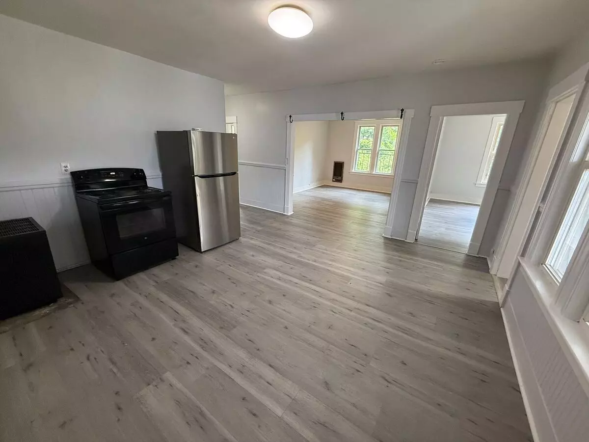 99 Cross St Apartment for rent in Southbridge, MA