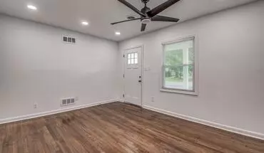 5 of 30 1822 Dearing House for rent in Memphis, TN