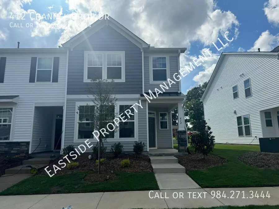 412 Channel Drop Dr House for rent in Clayton, NC