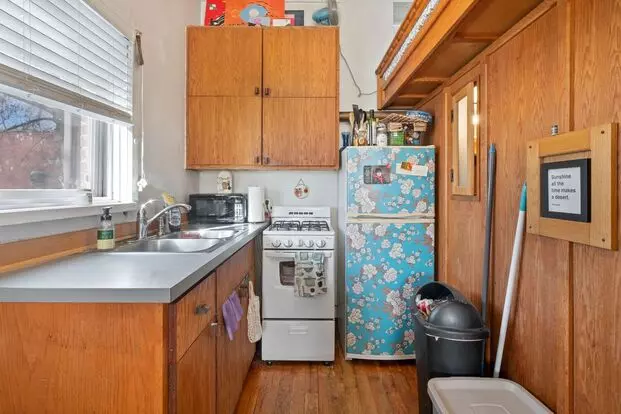223 Bates Ave Apartment for rent in St Paul, MN
