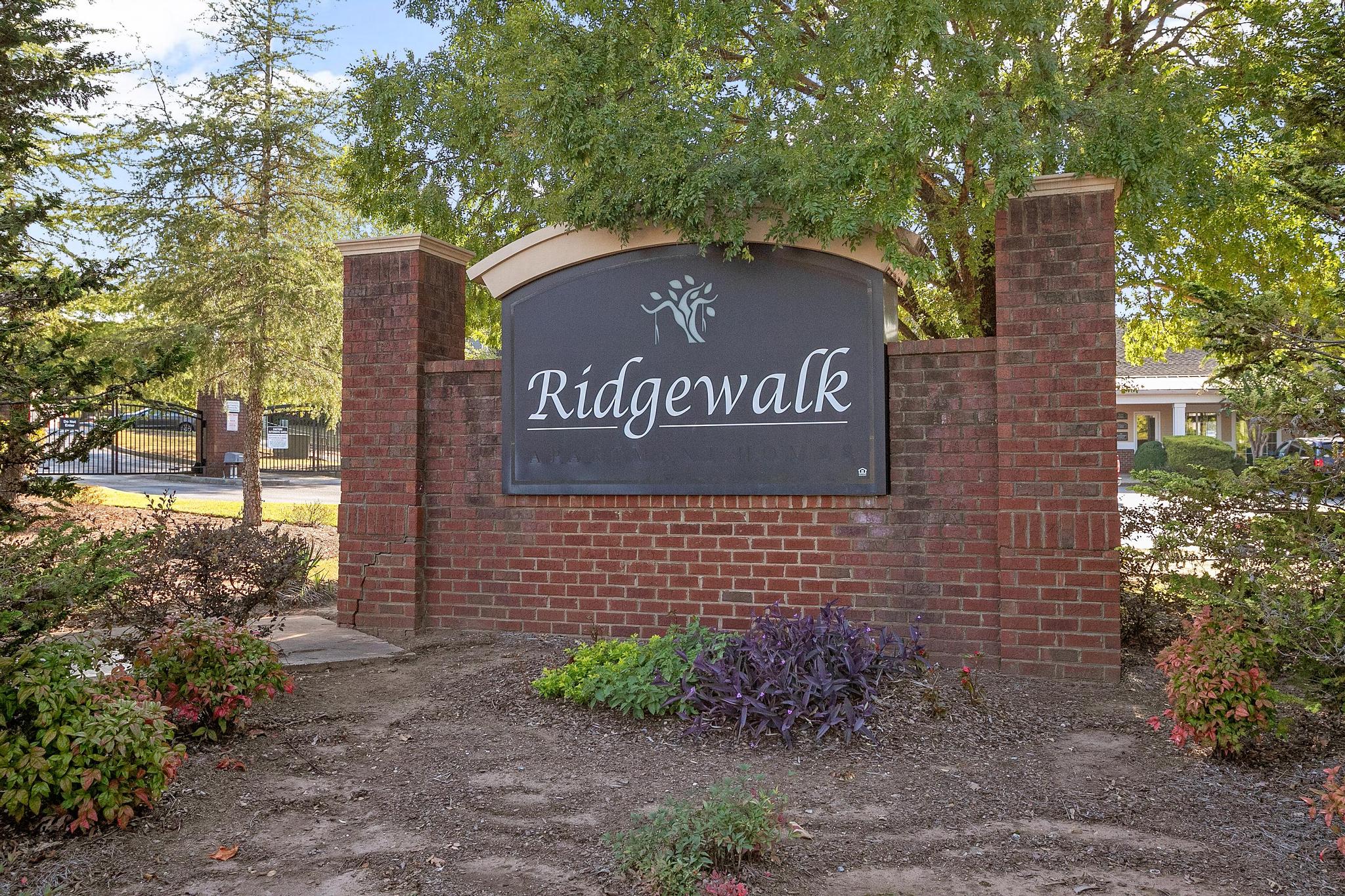 Ridgewalk Apartments