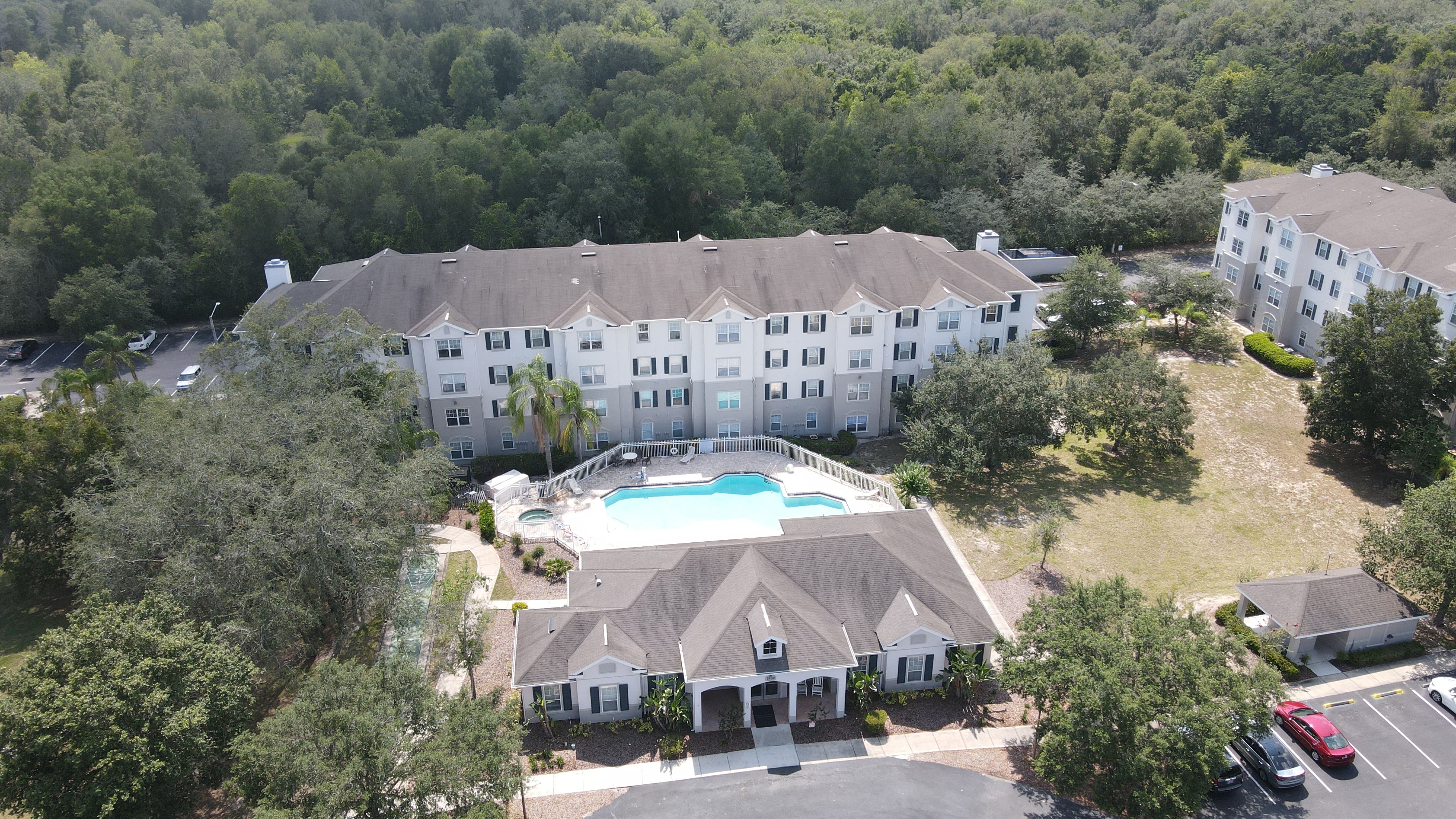 Silver Pointe Active 55+ Senior Community