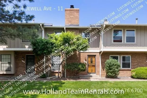 10124 E Jewell Ave Apartment for rent in Aurora, CO