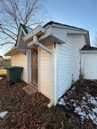 N Russell 142 Apartment for rent in Portland, TN