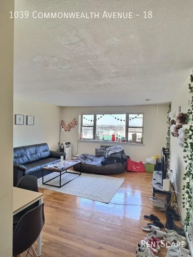 1039 Commonwealth Ave Apartment for rent in Boston, MA