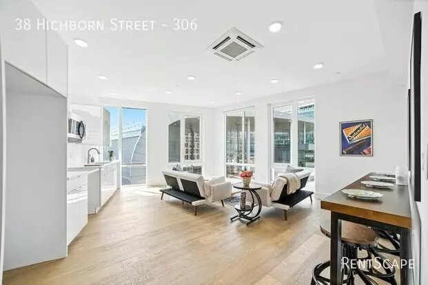 38 Hichborn St Apartment for rent in Boston, MA