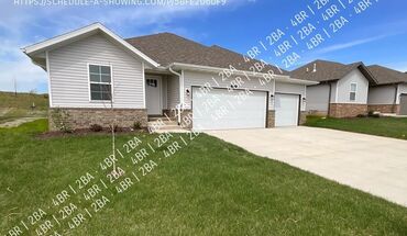 2101 S Edgewood Ct Apartment for rent in Ozark, MO
