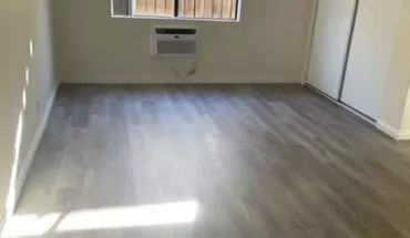 5 of 9 Tujunga Pines Apartment for rent in Tujunga, CA