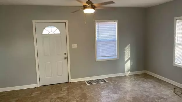 Available Now! Apartment for rent in South Bend, IN