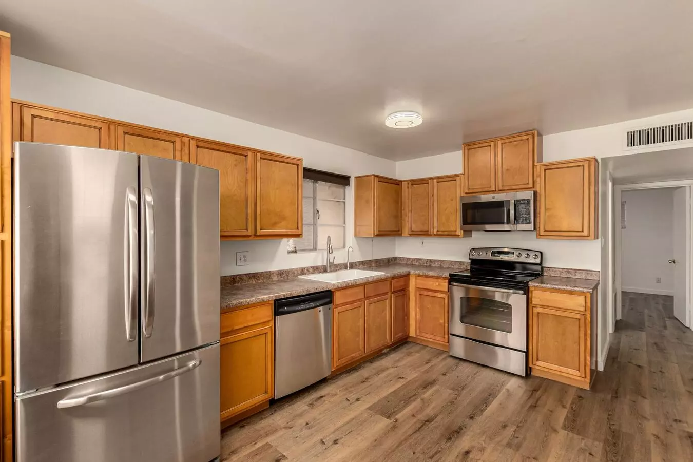 3540 E Montecito Ave Apartment for rent in Phoenix, AZ