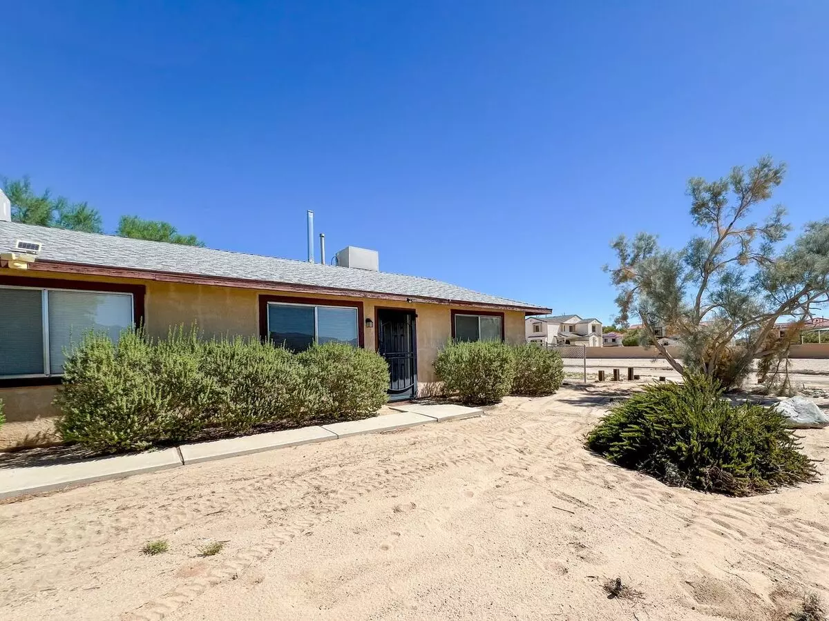73874 South Slope Apartment for rent in Palms, CA
