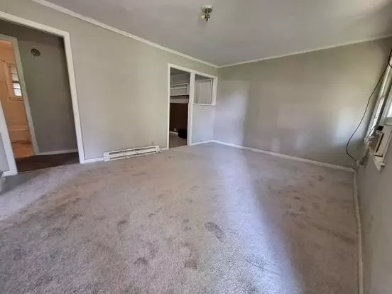 3167 S Clifton Apartment for rent in Wichita, KS