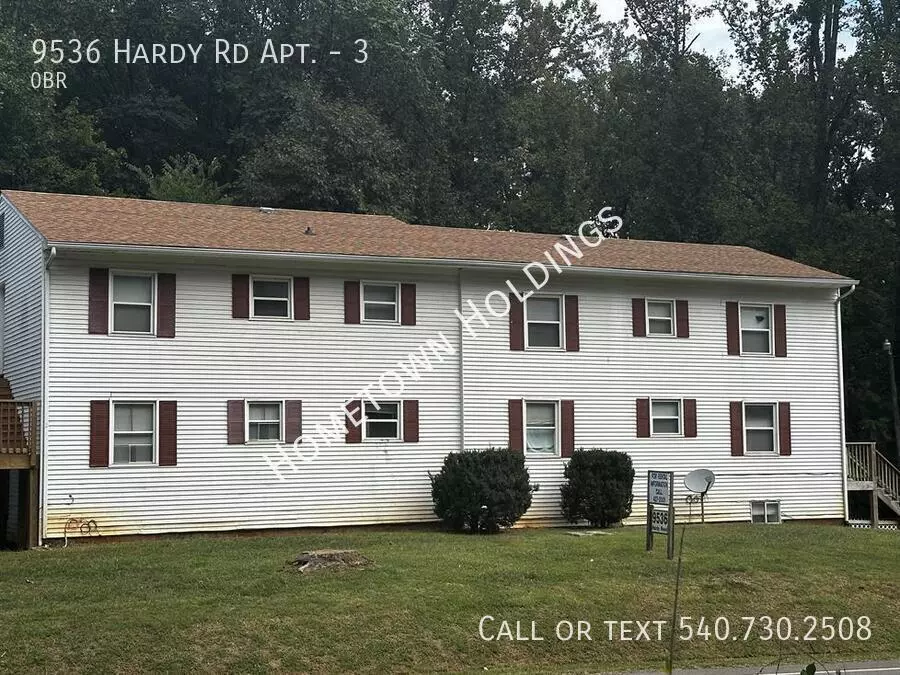 9536 Hardy Rd Apt Vinton Apartment for rent in Vinton, VA