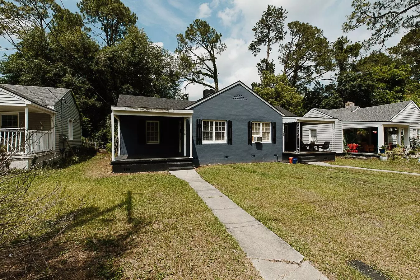 1718 & 1720 E 39th Street Apartment for rent in Savannah, GA