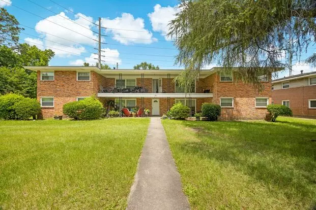 48 Thackery Pl Apartment for rent in Savannah, GA
