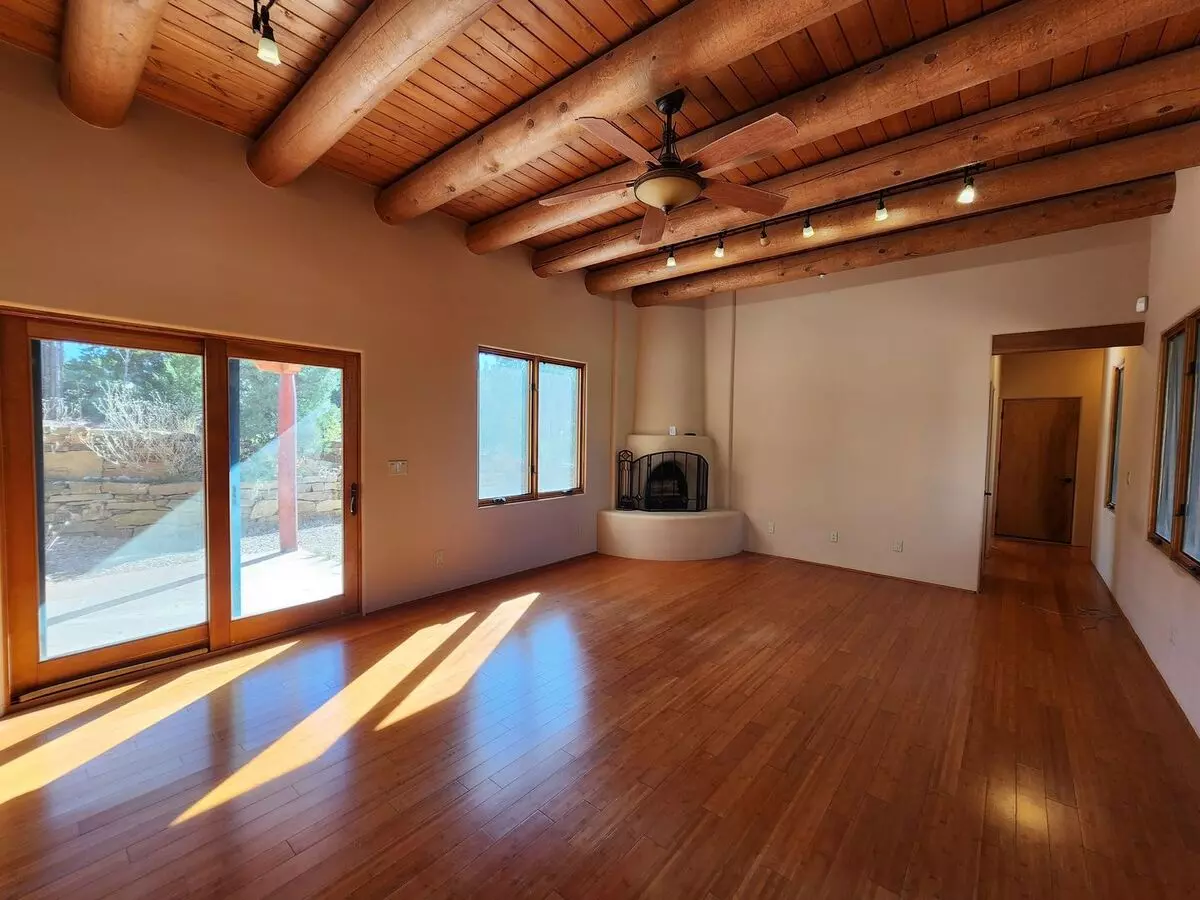 201 N El Rancho Rd House for rent in Santa Fe, NM