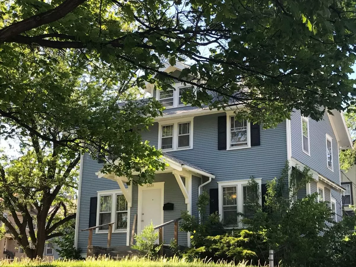 Spacious & Updated Craftsman House In Gifford Park House for rent in Omaha, NE