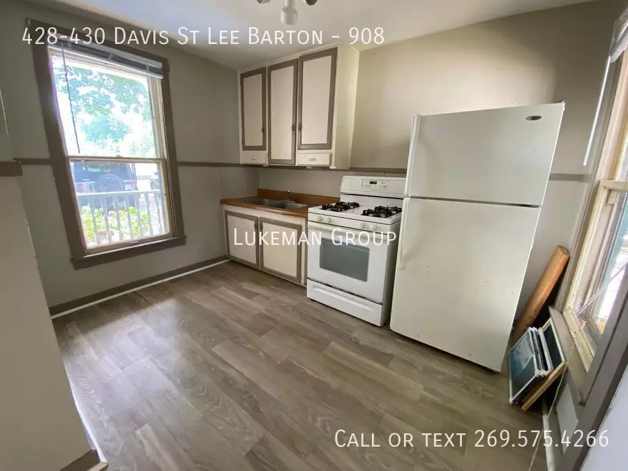 428-430 Davis St Apartment for rent in Kalamazoo, MI