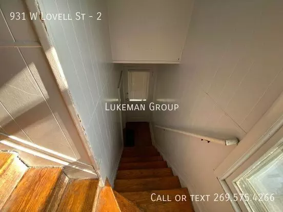 931 W Lovell St Apartment for rent in Kalamazoo, MI