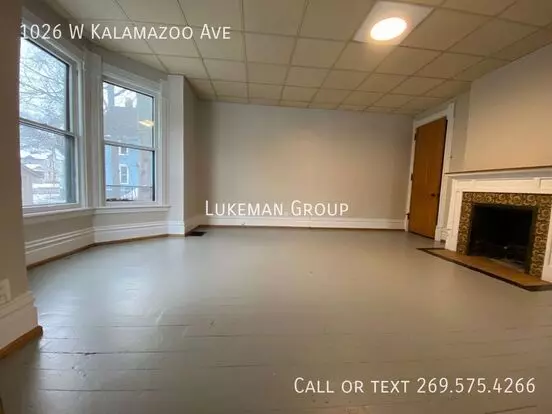 1026 W Kalamazoo Ave Apartment for rent in Kalamazoo, MI