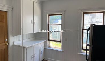 411 Oak Apartment for rent in Kalamazoo, MI