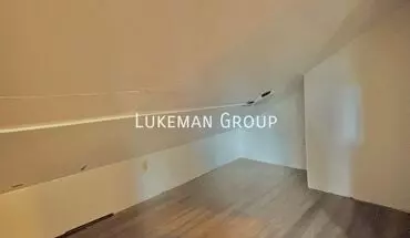 3 of 8 426-428 S Westnedge Apartment for rent in Kalamazoo, MI