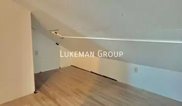 4 of 8 426-428 S Westnedge Apartment for rent in Kalamazoo, MI