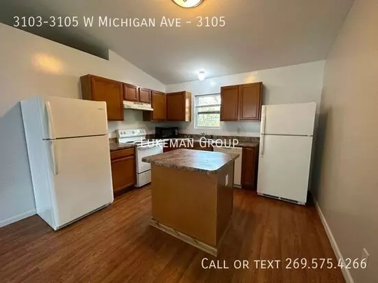 3103-3105 W Michigan Ave Apartment for rent in Kalamazoo, MI