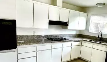 5 of 8 Beautiful Sago Palms Apartment for rent in Riverside, CA