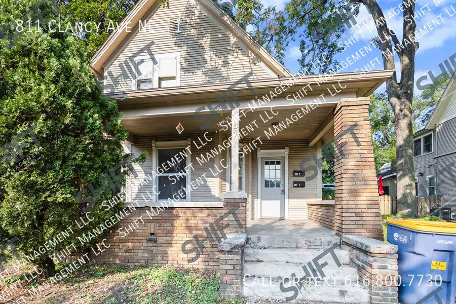 811 Clancy Ave NE House for rent in Grand Rapids, MI