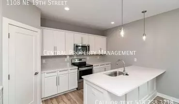 3 of 18 1108 NE 19th St House for rent in Grimes, IA