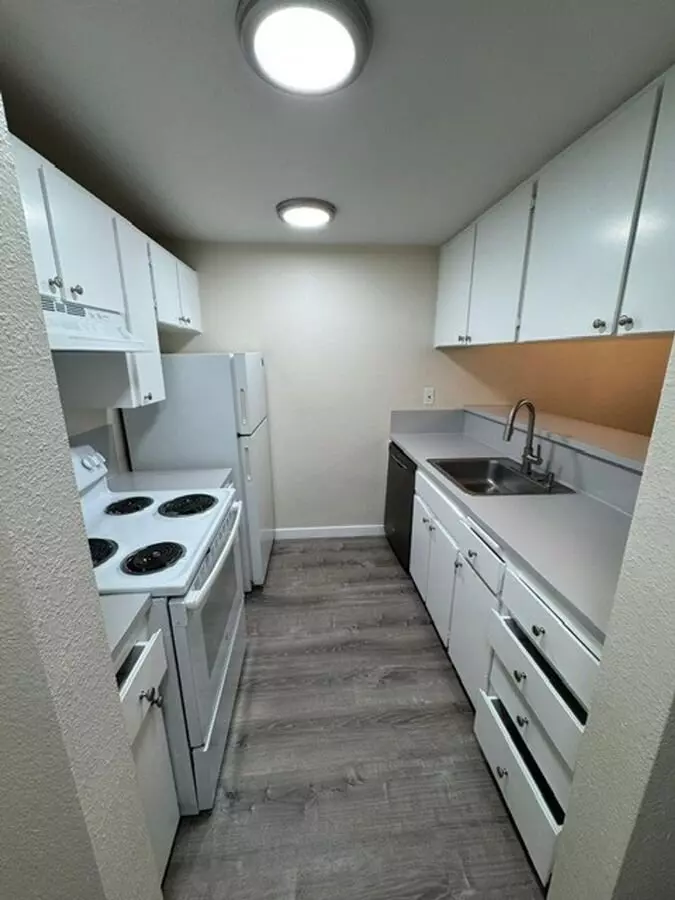416 SW 155th Apartment for rent in Burien, WA