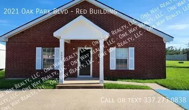 2 of 7 2021 Oak Park Blvd Apartment for rent in Lake Charles, LA