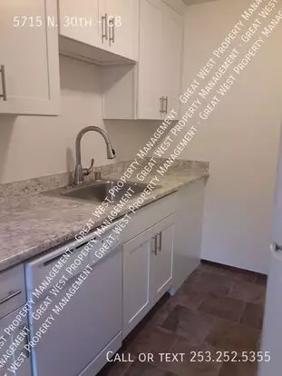 5715 N. 30th Apartment for rent in Tacoma, WA