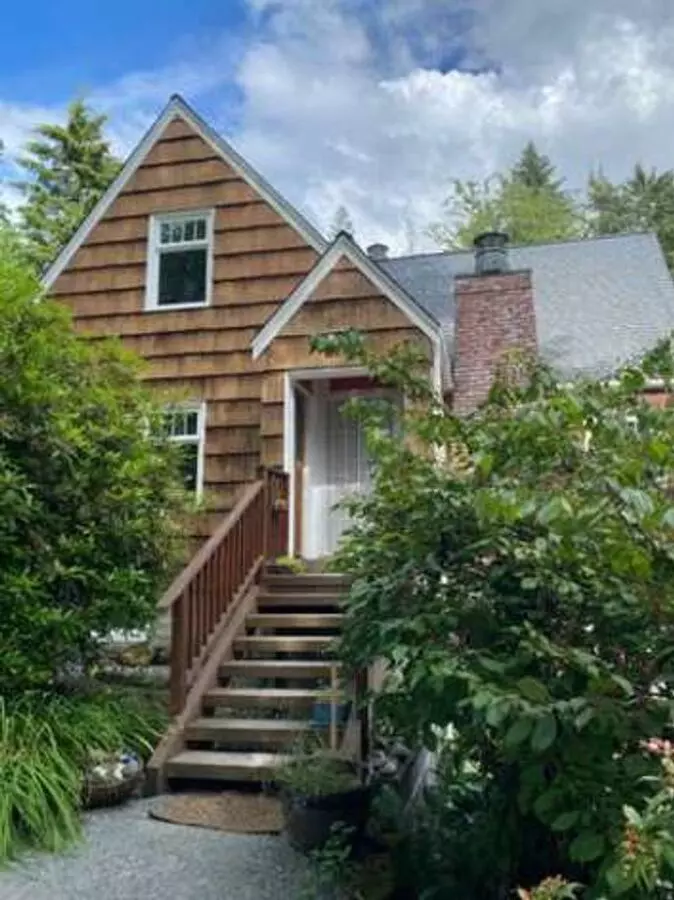 4 Bedroom Upstairs Unit In A Country Setting House for rent in Deming, WA