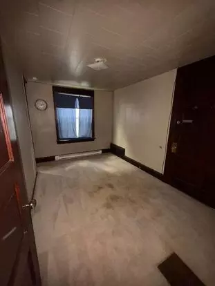 314 East Locust Apartment for rent in Bloomington, IL