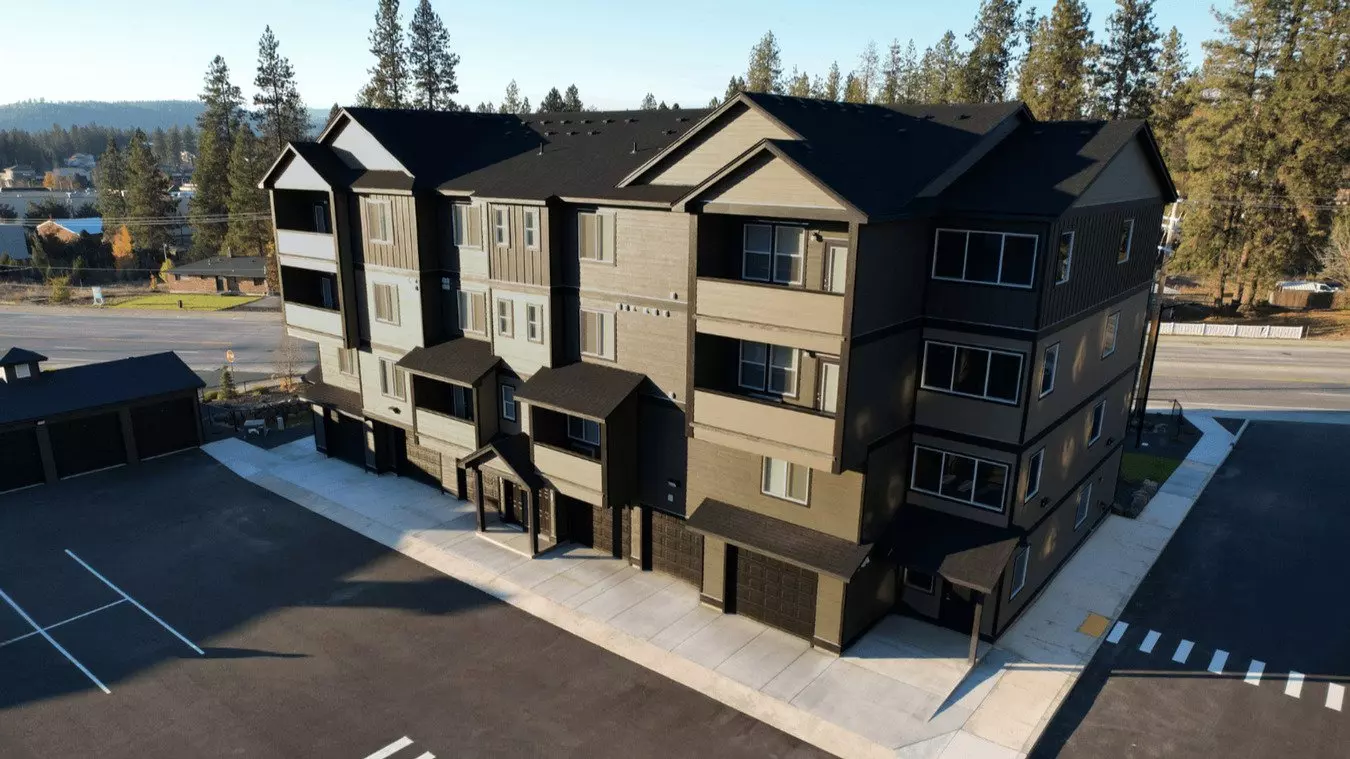 The Timbers At Wandermere Apartment for rent in Spokane, WA