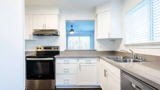 12506 16th St NE Apartment for rent in Lake Stevens, WA