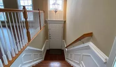 4 of 78 Bright And Spacious End Unit Townhouse In The Windermere Community House for rent in Ashburn, VA
