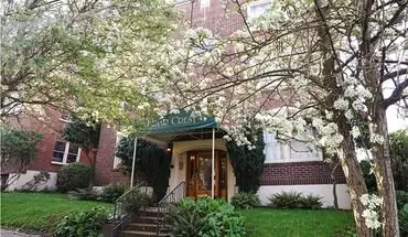 2 of 17 Briar Crest Apartments Apartment for rent in Seattle, WA
