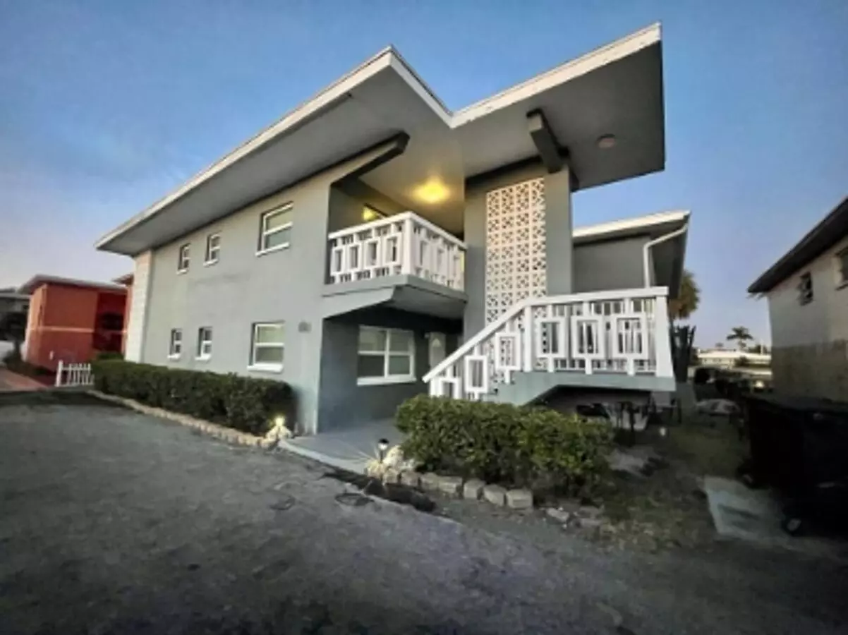 11955 3rd St E Apartment for rent in Treasure Island, FL