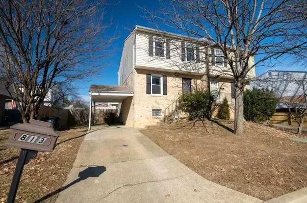 Bright 3 Bedroom Takoma Townhome With Parking, Yard, And Flexible Lower Level Apartment for rent in Washington, DC