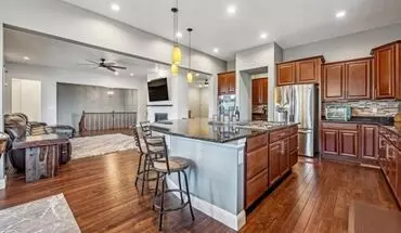 2 of 35 Stunning 4br Home In West Arvada House for rent in Arvada, CO
